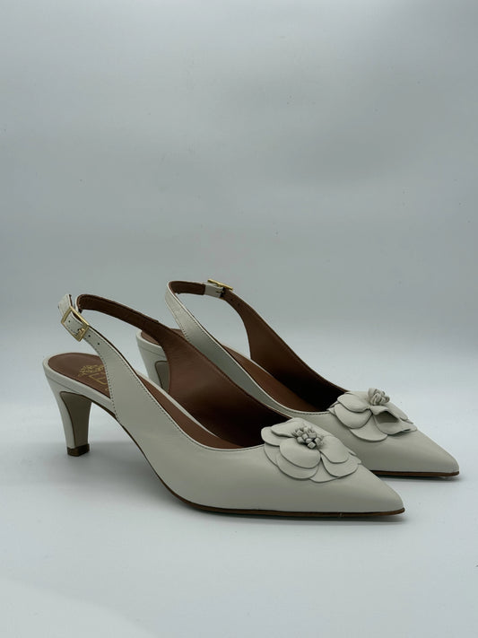 Slingbacks Elegantes Ivory ou Branco em Pele