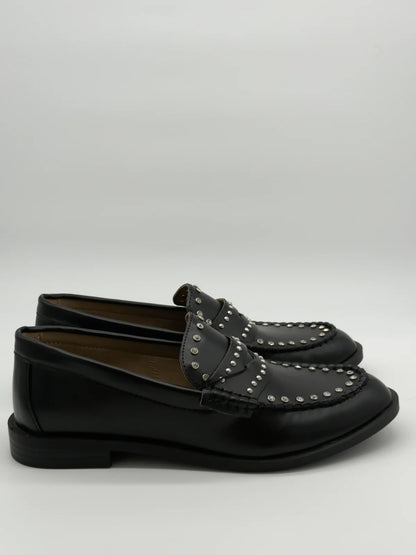 Mocassins Femininos com Tachas