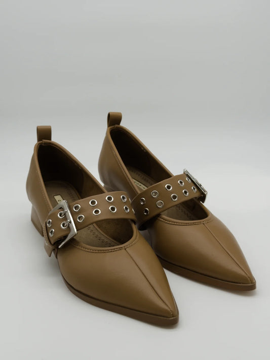 Sujetador Mary Jane de copa baja para mujer con tirante ancho.