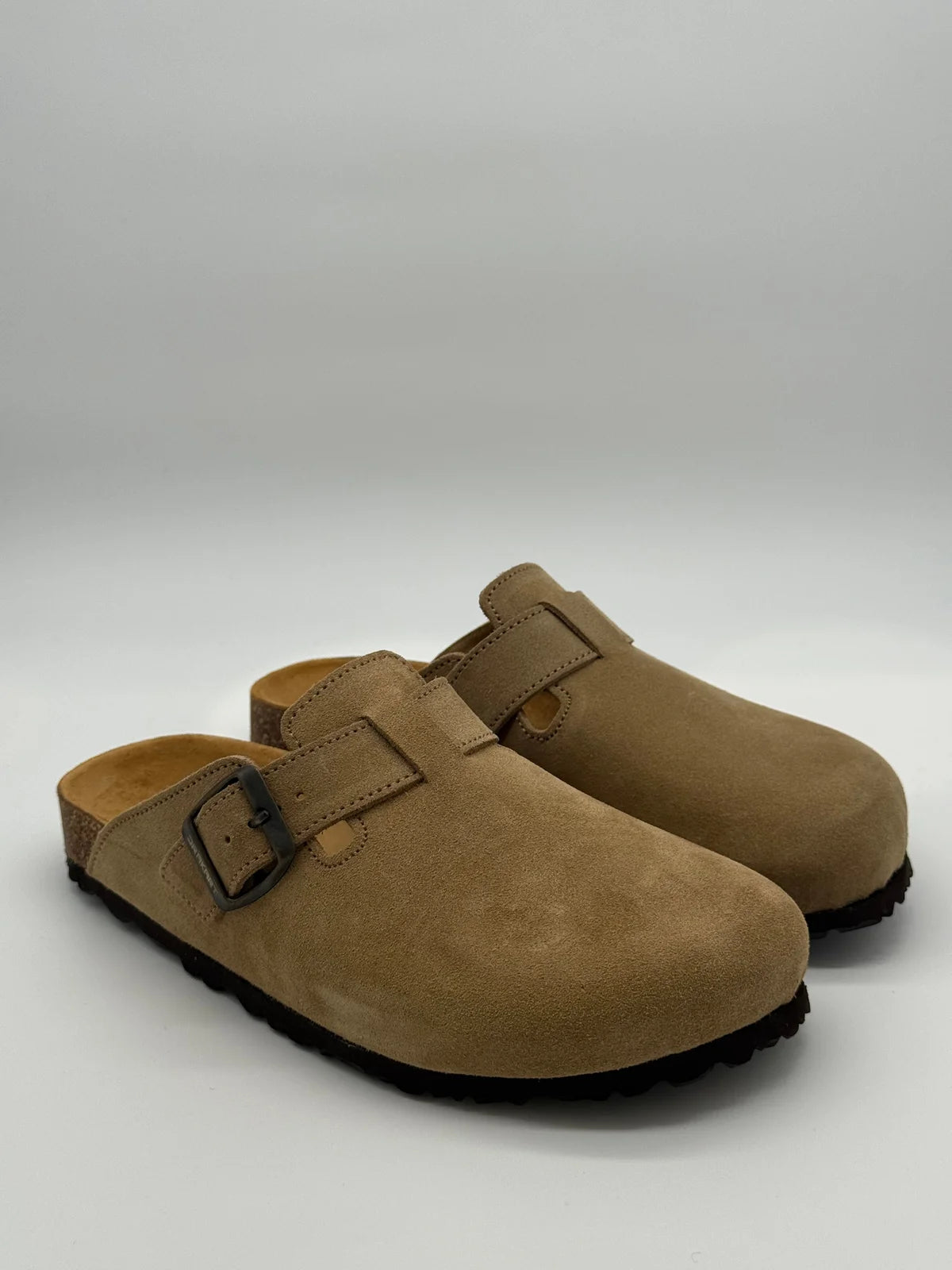 Mules Terra Femininos – Conforto Natural e Estilo Casual