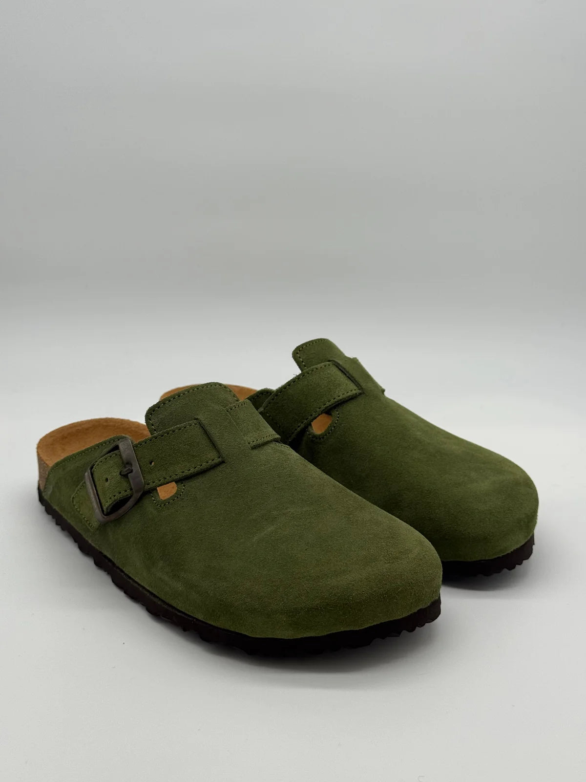 Mules Terra Femininos – Conforto Natural e Estilo Casual