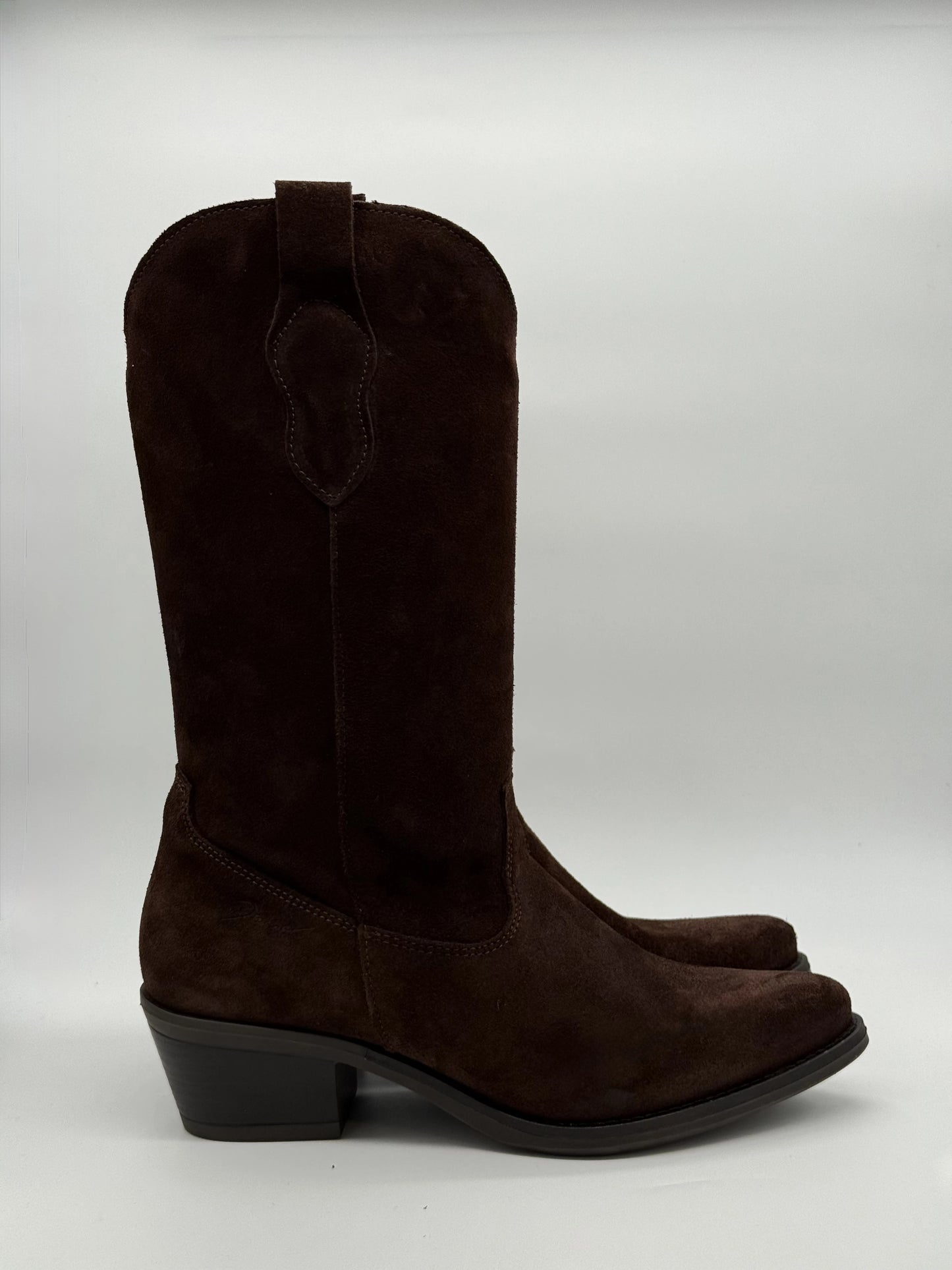 Texanas Lisas Castanhas de Mulher com Cano Médio e Salto Estável