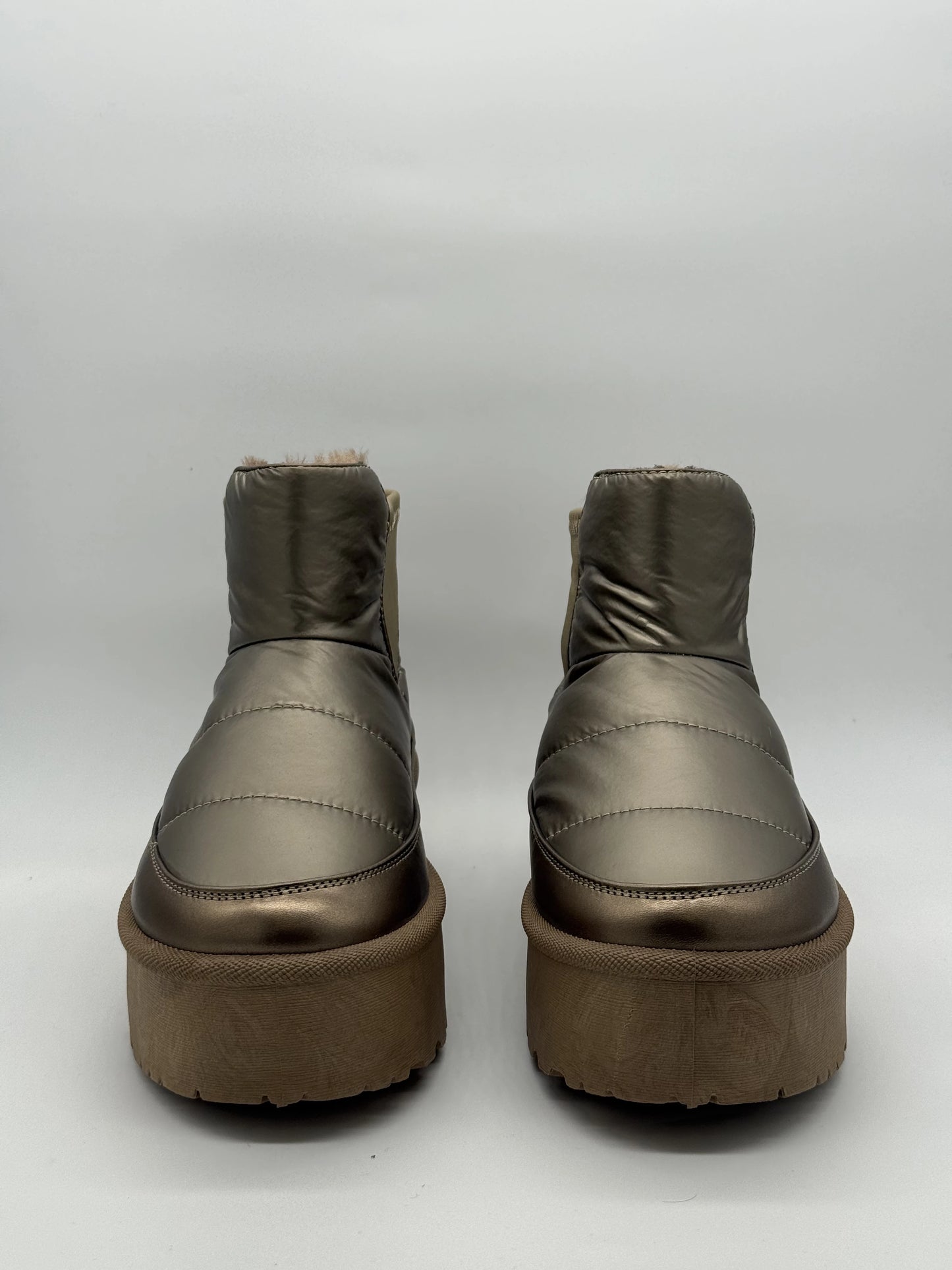 Botas Acolchoadas de Mulher com Plataforma | Castanho, Branco, Preto e Cinzento