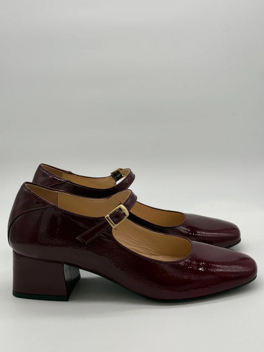 Mary Jane Classy Femininos – Charme Vintage e Elegância Contemporânea