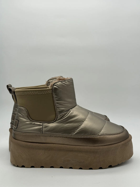 Botas Acolchoadas de Mulher com Plataforma | Castanho, Branco, Preto e Cinzento