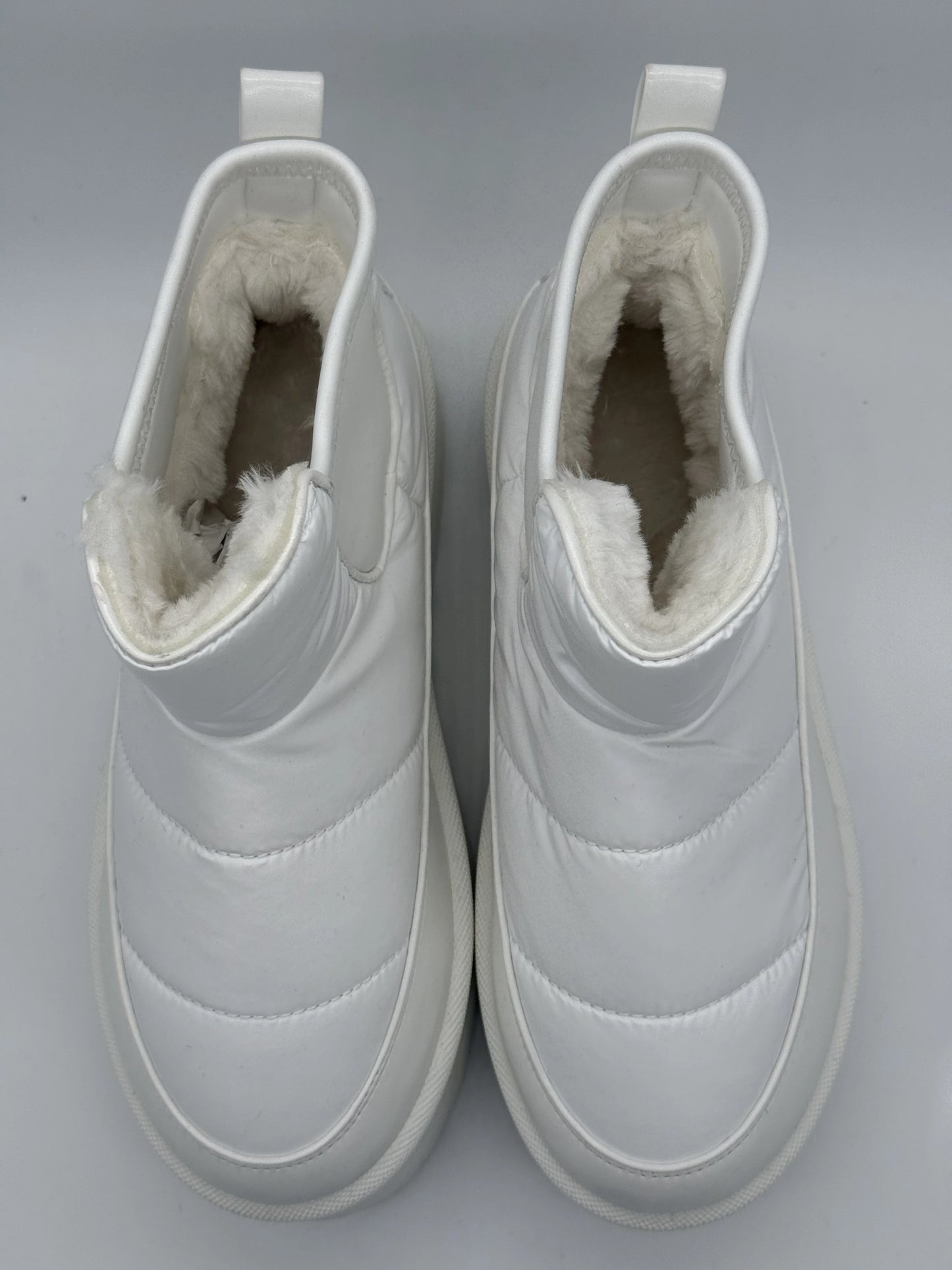 Botas Acolchoadas de Mulher com Plataforma | Castanho, Branco, Preto e Cinzento