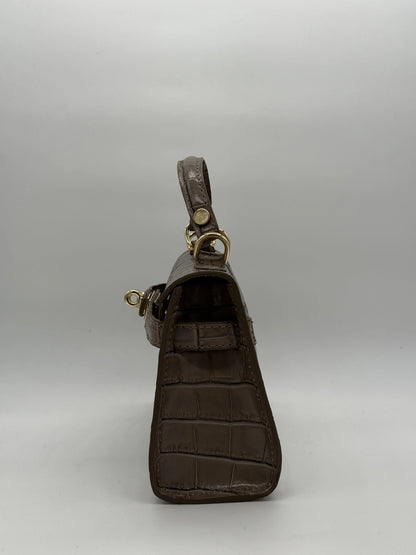 Mala de Mão com Padrão Texturizado e Fecho Metálico | Preto e Bege