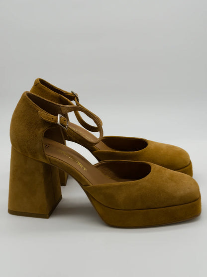 Sapatos de Salto Bloco Femininos – Elegância e Estilo