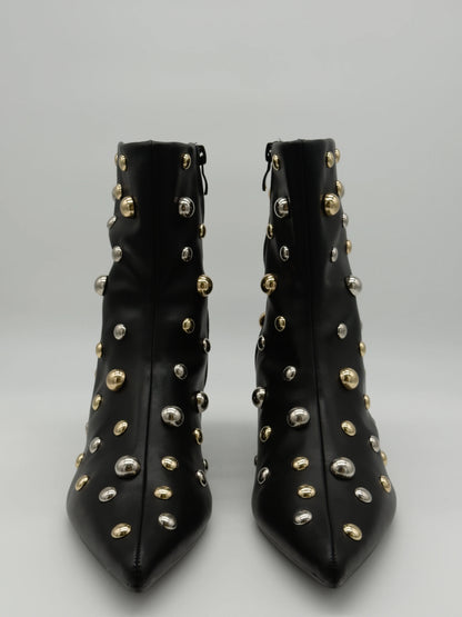 Tacões Femininos – Estilo Moderno com Detalhes Ousados