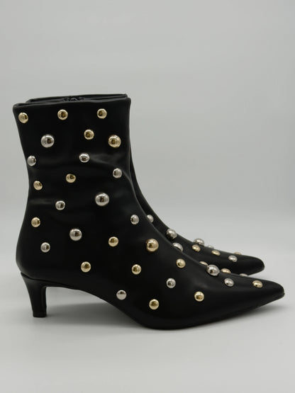 Tacões Femininos – Estilo Moderno com Detalhes Ousados