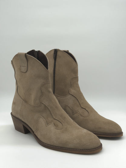 Botas Western Femininos – Bronze, Camel e Taupe