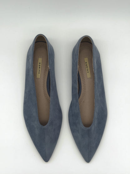 Zapatos planos de punta para mujer: diseño elegante y minimalista