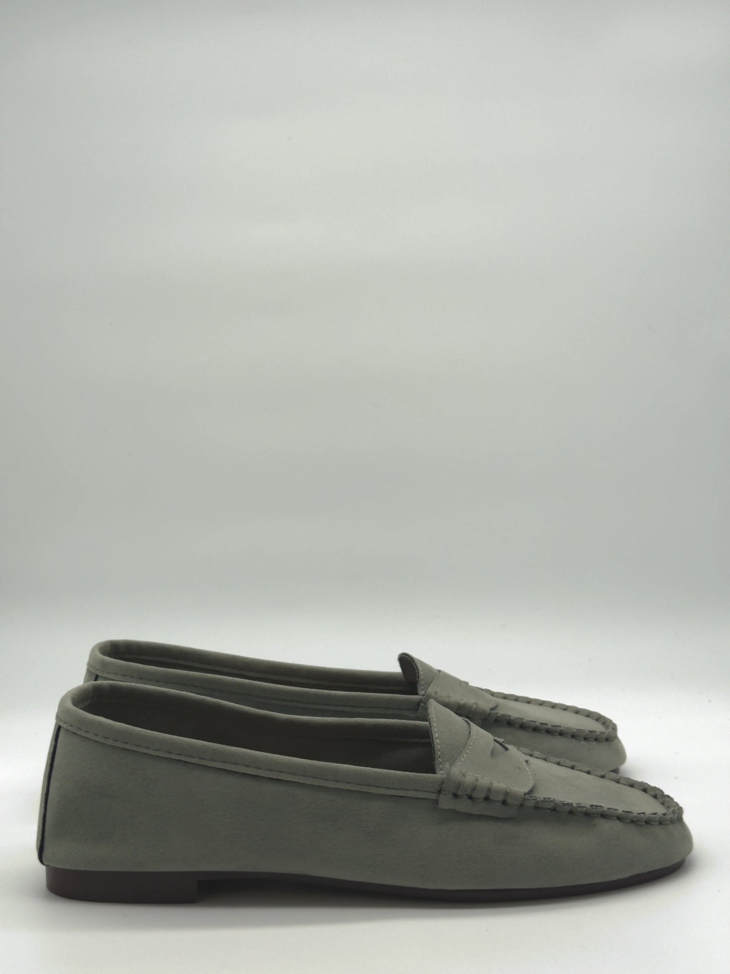 Mocassins Femininos Estilo Clássico – Conforto e Elegância