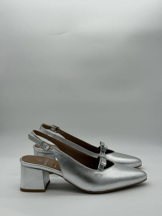 Slingbacks Elegantes Prata ou Platina em Pele