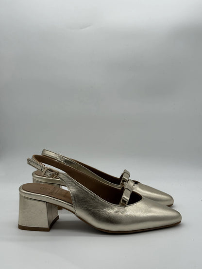 Slingbacks Elegantes Prata ou Platina em Pele