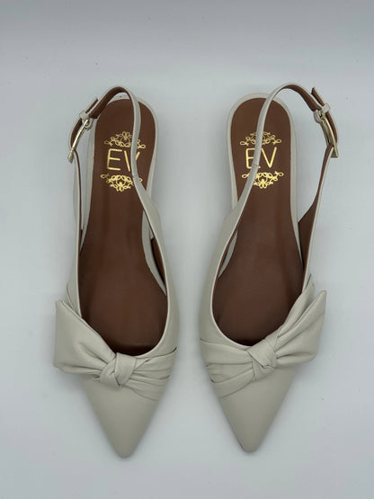 Slingbacks Elegantes Ivory ou Platina em Pele