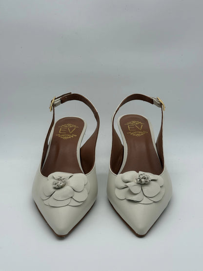 Slingbacks Elegantes Ivory ou Branco em Pele