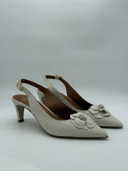 Slingbacks Elegantes Ivory ou Branco em Pele