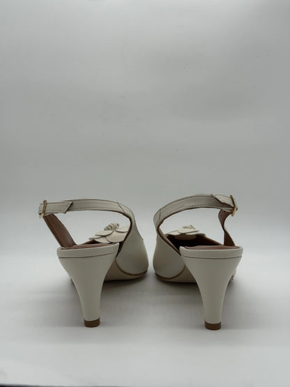 Slingbacks Elegantes Ivory ou Branco em Pele