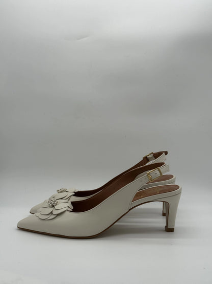 Slingbacks Elegantes Ivory ou Branco em Pele