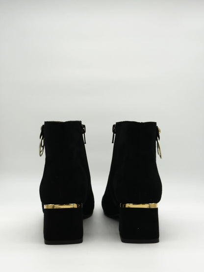 Botas Pretas Femininas de Salto Baixo com Aro Dourado