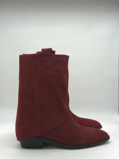 Botas Femininas de Cano Médio com Salto Baixo – Camel & Bordô
