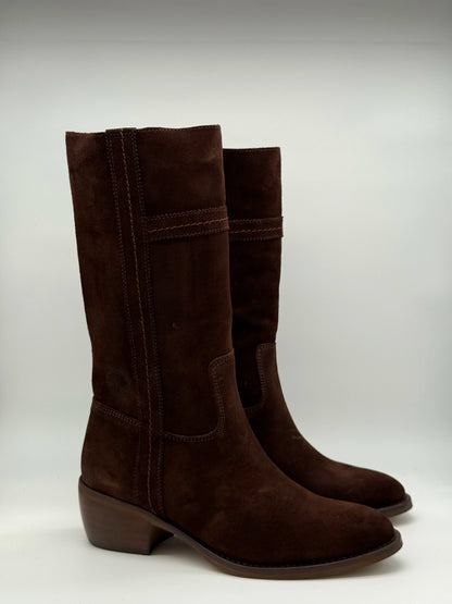 Botas Femininas de Cano Alto com Salto Médio | Castanho e Camel