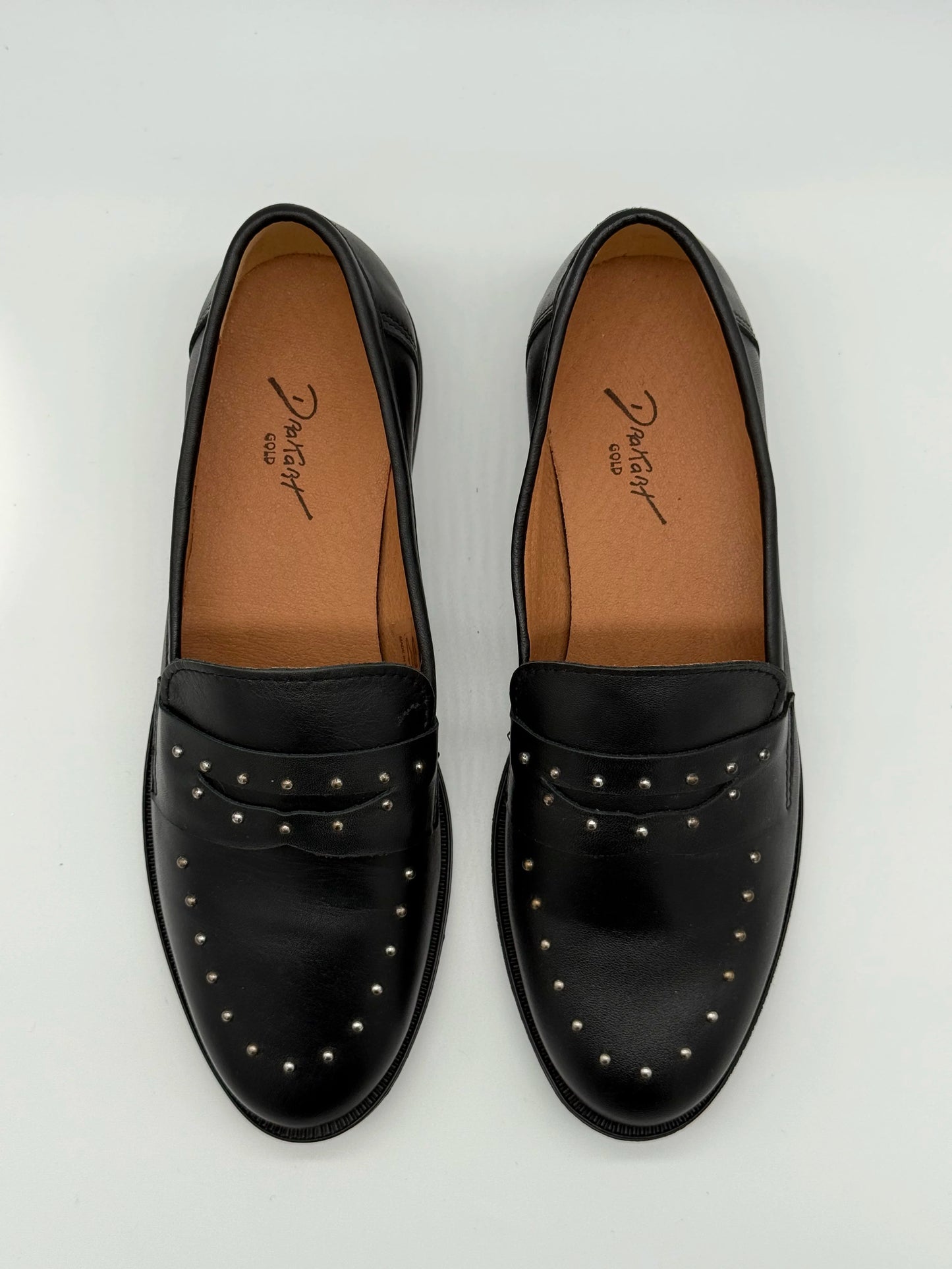 Mocassins de Mulher Pretos com Detalhes Elegantes