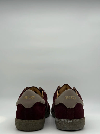 Zapatillas retro para mujer en burdeos y caqui