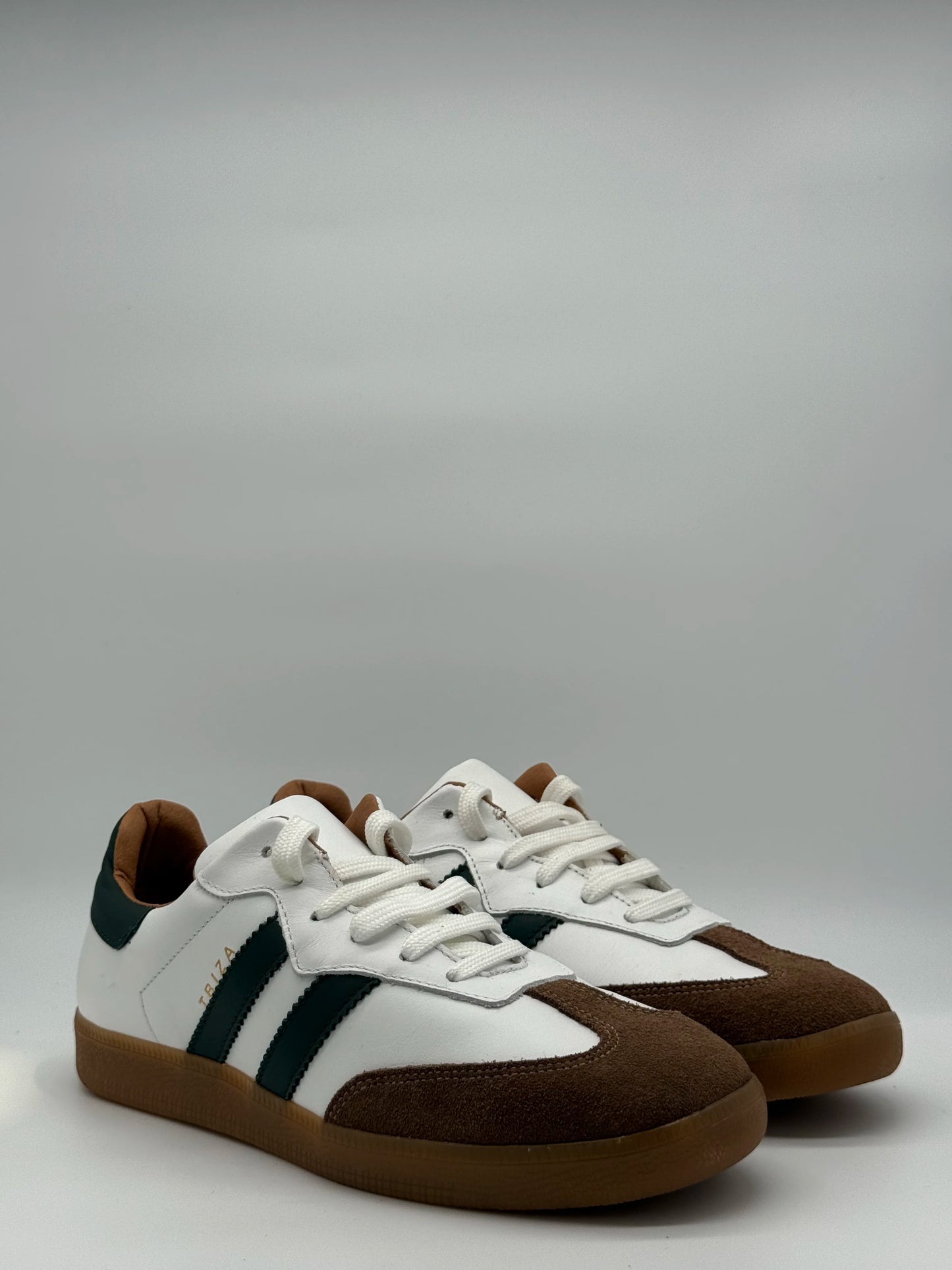 Sapatilhas Femininas Ibiza em Várias Cores Clássicas