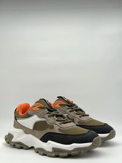 Zapatillas de tenis Atlas para mujer en color camel y caqui