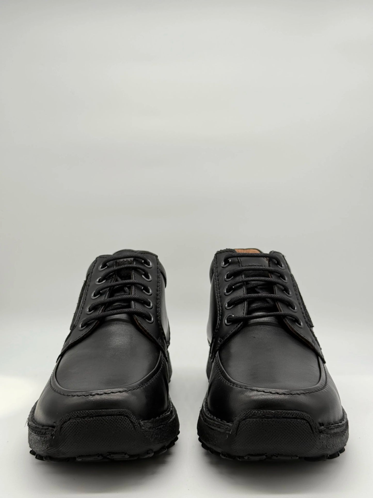 Sapatos Casuais de Homem com Atacadores em Preto, Castanho e Taupe