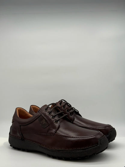 Sapatos de Homem em Castanho e Preto – Estilo Clássico e Versátil