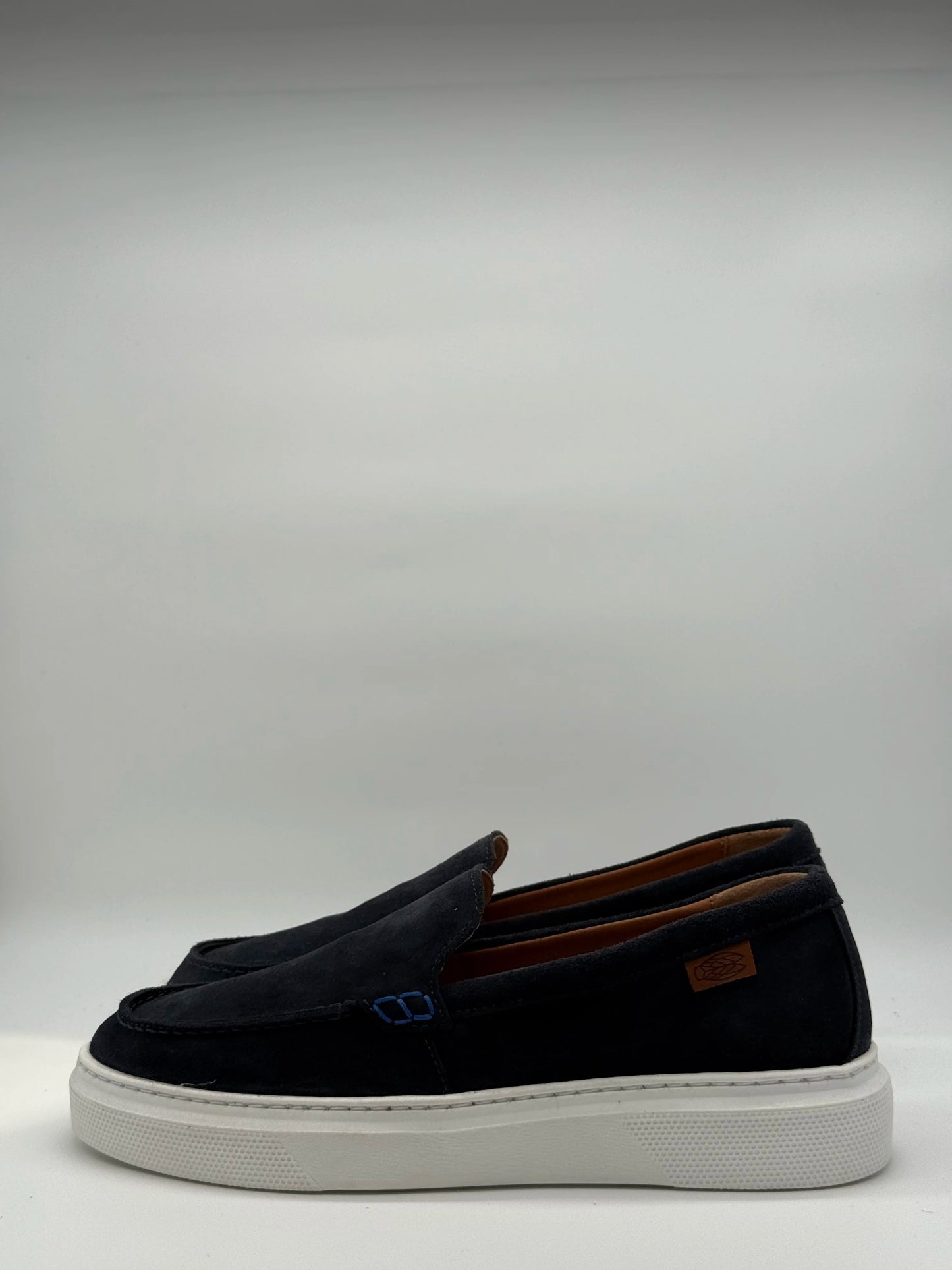 Sapatilhas Slip-On Homem Azul Marinho com Sola Branca